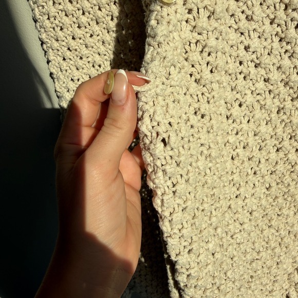 Vintage Harold's 100% Silk Button Front Chunky Knit Sleeveless Cardigan - Picture 7 of 11